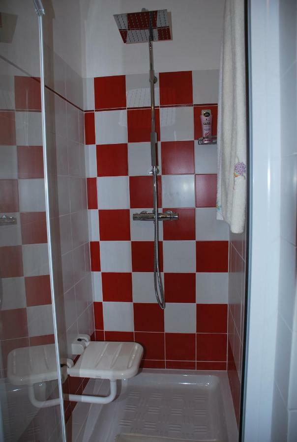 דירות פאנזאנו Casa Ai Pini מראה חיצוני תמונה